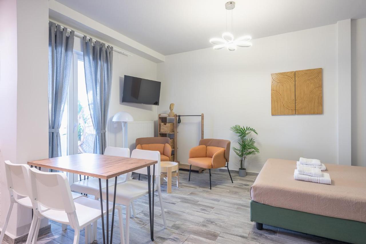Sunny Studio With Starlight Balcony Atena Exterior foto